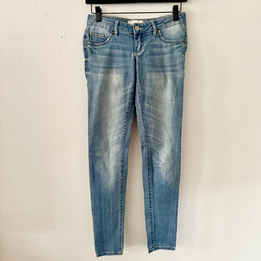 GARAGE Light Wash Low-Rise Skinny Jeans Women's Size 0 Stretch Full Length